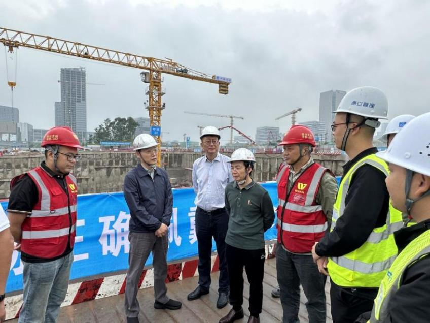 集团领导检查督导四川名人馆项目建设进度和安全生产工作