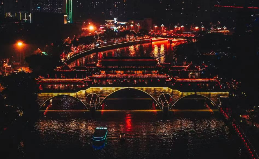 “夜游锦江”项目 图源：四川文旅厅公众号