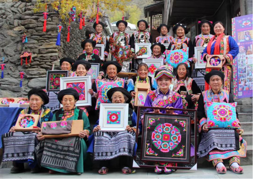 阿坝州囍悦藏羌绣非遗工坊 图源：四川文旅厅公众号