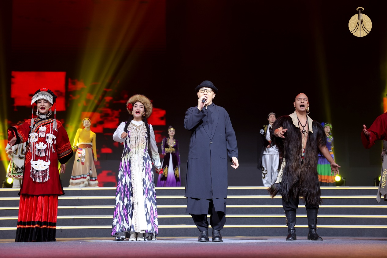 D3C4BBD3-F493-4081-83DF-6F1586BF7B3B