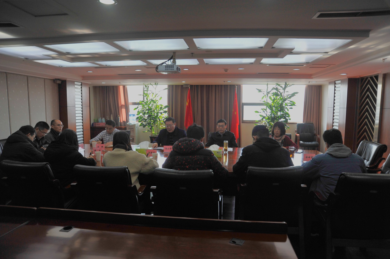 集团举行本部新员工见面会